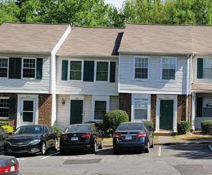 Alexander Townhomes in Charlotte, NC - Building Photo