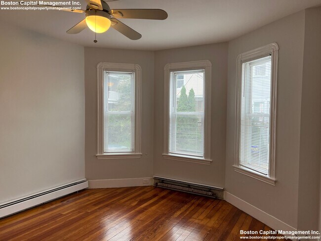 3 Carson St, Unit 1 in Boston, MA - Building Photo - Building Photo