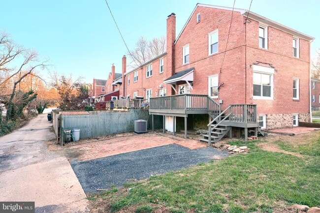 51 Briarwood Rd in Catonsville, MD - Building Photo - Building Photo