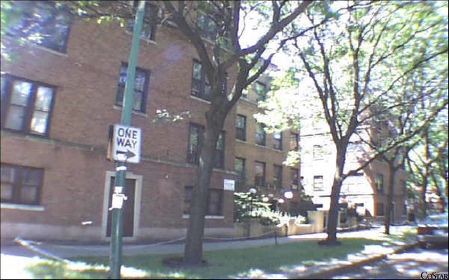 1447-1457 W Arthur Ave in Chicago, IL - Foto de edificio - Building Photo