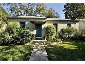 3701 Hollywood Ave in Austin, TX - Building Photo - Building Photo