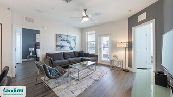 4950 W Prescott St in Tampa, FL - Building Photo