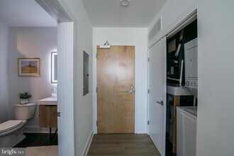 2235 Washington Ave in Philadelphia, PA - Building Photo - Building Photo