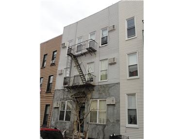 218 Suydam St in Brooklyn, NY - Building Photo - Building Photo