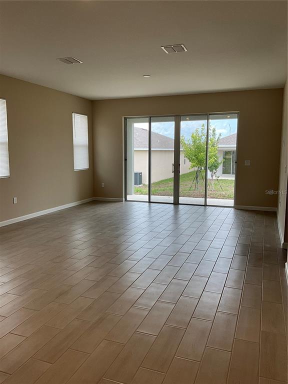 807 Ballantyne Dr in Lake Wales, FL - Building Photo - Building Photo