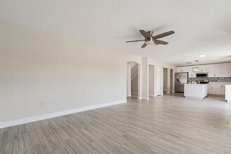 3821 Stonefield Dr in Orlando, FL - Building Photo - Building Photo