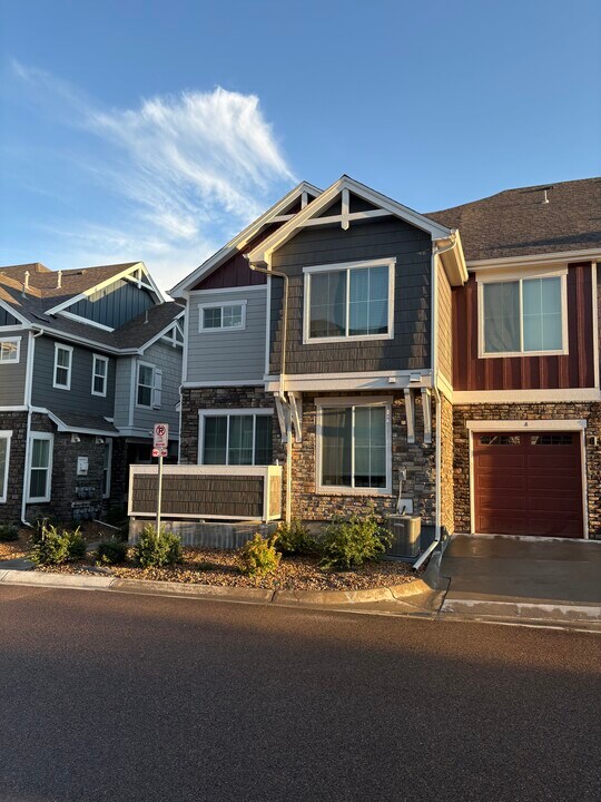 23708 E Ida Dr in Aurora, CO - Building Photo