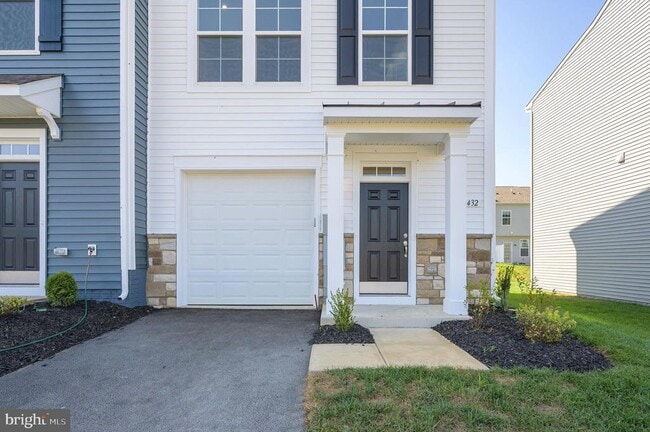 432 Husky Trl in Martinsburg, WV - Building Photo - Building Photo