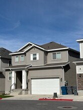 286 N 460 E St in Vineyard, UT - Building Photo - Building Photo