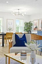 9414 Meadow Vale in Austin, TX - Building Photo - Building Photo