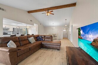 304 Old Course Dr in Friendswood, TX - Building Photo - Building Photo