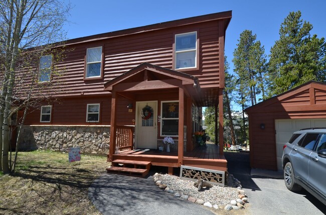 property at 92 Monarch Dr