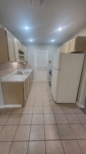 6018 Royal Valley St in San Antonio, TX - Building Photo - Building Photo
