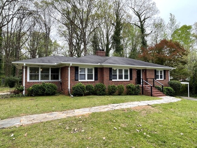 property at 1605 Cherokee Rd
