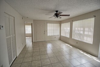 364 Northpointe Ct in Altamonte Springs, FL - Building Photo - Building Photo