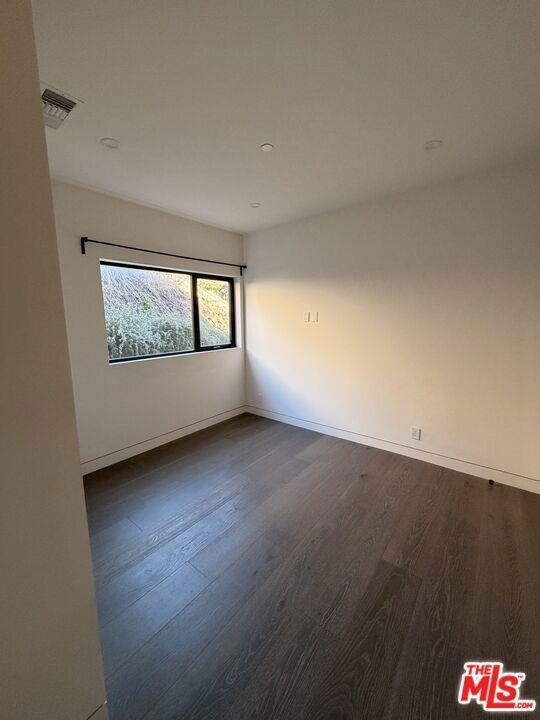 property at 4517 Cleland Ave