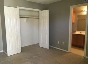 1742 Rock Hollow Loop in Bryan, TX - Building Photo - Building Photo