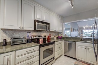 760 Augusta Blvd-Unit -D204 in Naples, FL - Building Photo - Building Photo