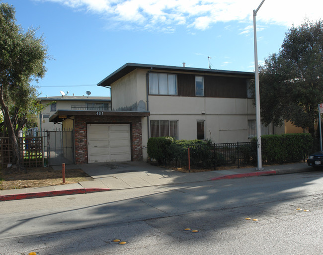 404 N Bayshore Fwy in San Mateo, CA - Building Photo - Building Photo