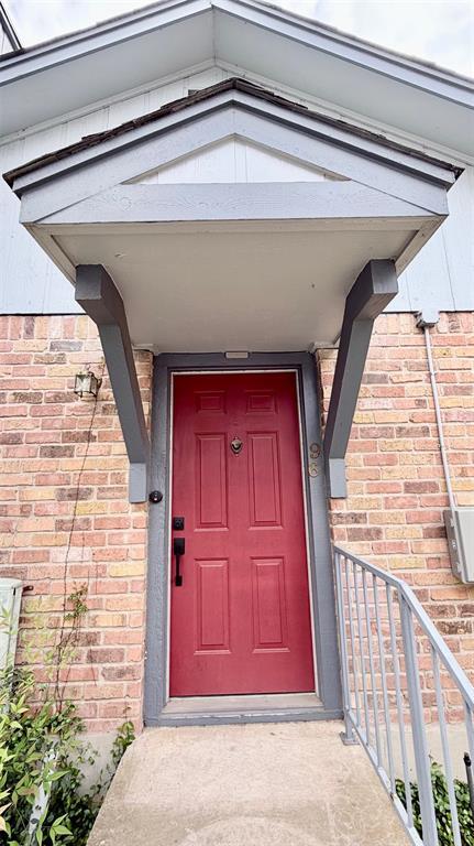 property at 1411 Gracy Farms Ln