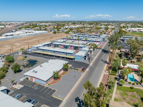 Alta Vista Village in Phoenix, AZ - Building Photo - Building Photo