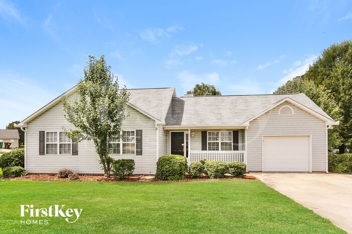 4213 Birchgarden Dr in High Point, NC - Building Photo
