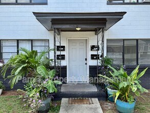 505 W 42nd St in Savannah, GA - Building Photo - Building Photo