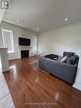 70 Boundbrook Dr in Brampton, ON - Building Photo - Building Photo