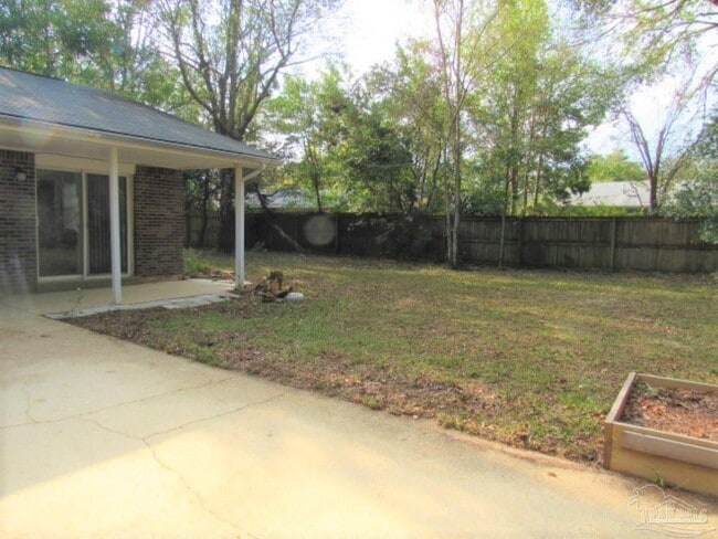 property at 4237 Futura Dr