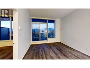 1955 Alpha Wy. in Burnaby, BC - Building Photo - Building Photo