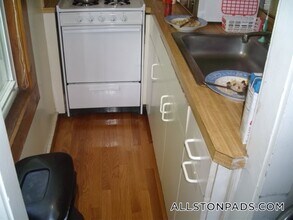 6 Webley St in Boston, MA - Building Photo - Building Photo