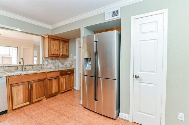 7375 Antoine Dr photo'