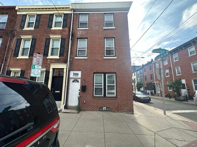 property at 1366 E Columbia Ave