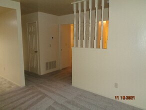 788 Marshall Rd in Vacaville, CA - Building Photo - Building Photo