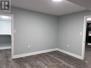 239 Rockledge Dr in Hamilton, ON - Building Photo - Building Photo