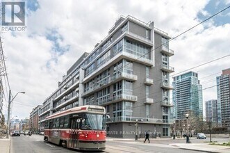 1029 King St W in Toronto, ON - Building Photo - Building Photo