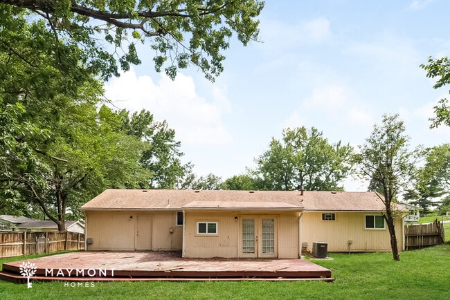 6606 NW 70 Terrace in Kansas City, MO - Foto de edificio - Building Photo