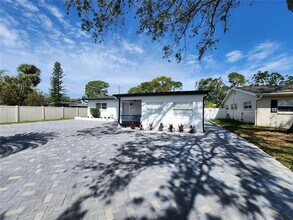 4619 Helena St NE in St. Petersburg, FL - Building Photo - Building Photo