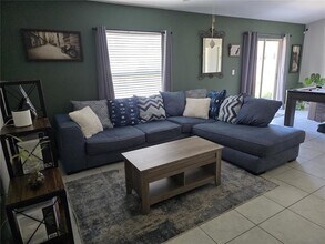 6765 Emerald Spring Loop in New Port Richey, FL - Building Photo - Building Photo