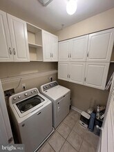 4870 Eisenhower Ave in Alexandria, VA - Building Photo - Building Photo