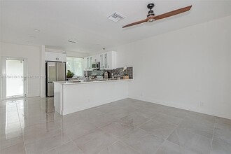 1205 NW 2nd Ave in Fort Lauderdale, FL - Building Photo - Building Photo