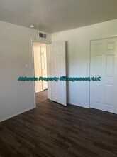 401 Dorado Pl SE, Unit A in Albuquerque, NM - Building Photo - Building Photo