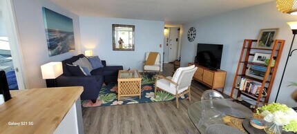 84 Pukihae St in Hilo, HI - Building Photo - Building Photo