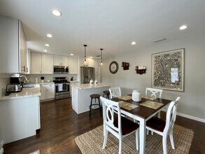 453 Park Forest Way in Wellington, FL - Building Photo - Building Photo