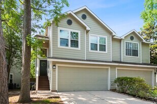 35 N Walden Elms Cir in Spring, TX - Building Photo
