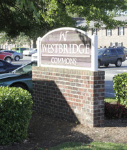 Westbridge Commons in Chesapeake, VA - Building Photo - Building Photo