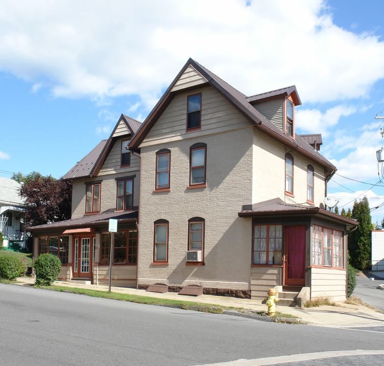 602-604 Franklin St in Williamsport, PA - Building Photo