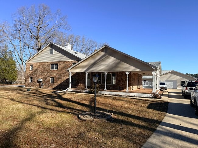 45146 Andover Estates Rd, Unit 4