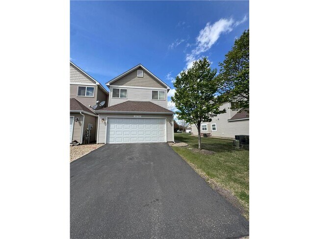 12173 Waconia St NE in Blaine, MN - Building Photo - Building Photo