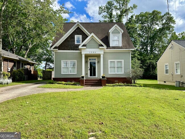 1594 Hardin Ave in College Park, GA - Building Photo - Building Photo